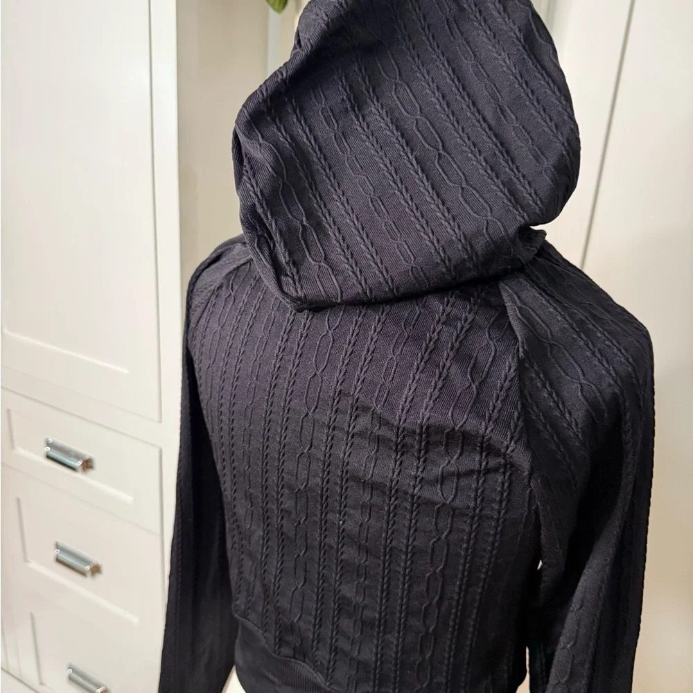 ALO Yoga Black Textured Utility Jacket NWOT size S - Picture 5 of 8